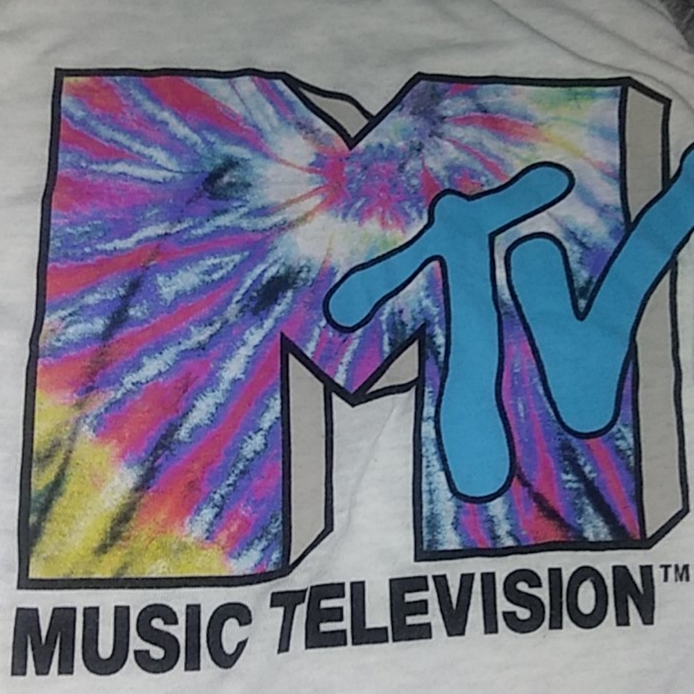 🏷️3/20 MTV baseball style shirt 3 for 20$ sale - Picture 2 of 2